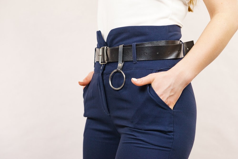 WOMEN'S MIXED HIGHWAIST JEANS AND PANTS - PREMIUM - Image 6