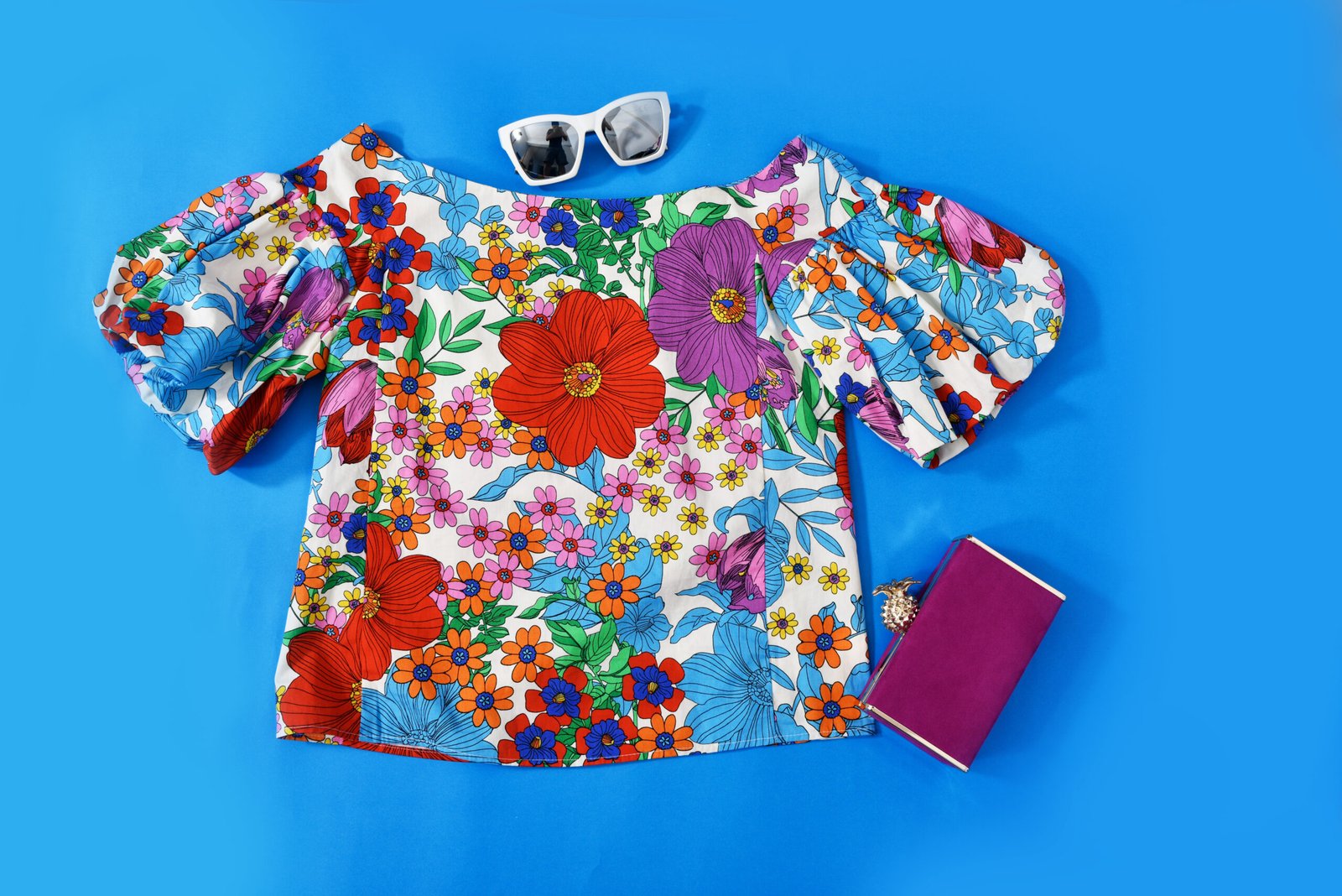 WOMENS SHORT SLEEVE TOPS - GREAT VALUE - Image 2