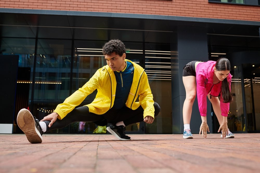 UNISEX SPORTS & SWEATWEAR GREAT VALUE - Image 7