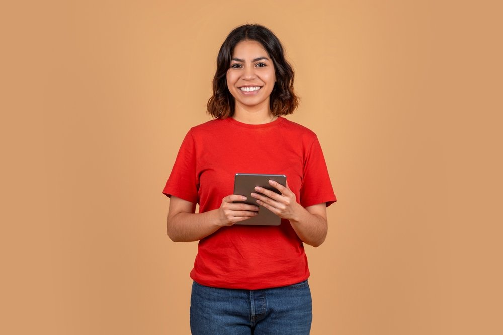 WOMEN’S SHORT SLEEVE TOPS - PREMIUM - Image 3