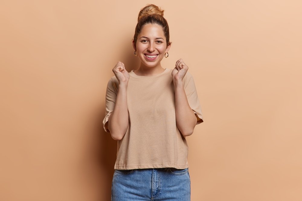 WOMEN’S SHORT SLEEVE TOPS - PREMIUM - Image 7