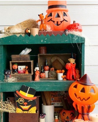 HALLOWEEN DECOR AND COSTUMES -1 - Image 7