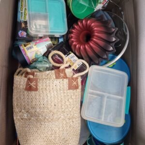 MISCELLANEOUS HOUSEHOLD ITEMS - 117
