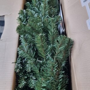 CHRISTMAS TREE -136