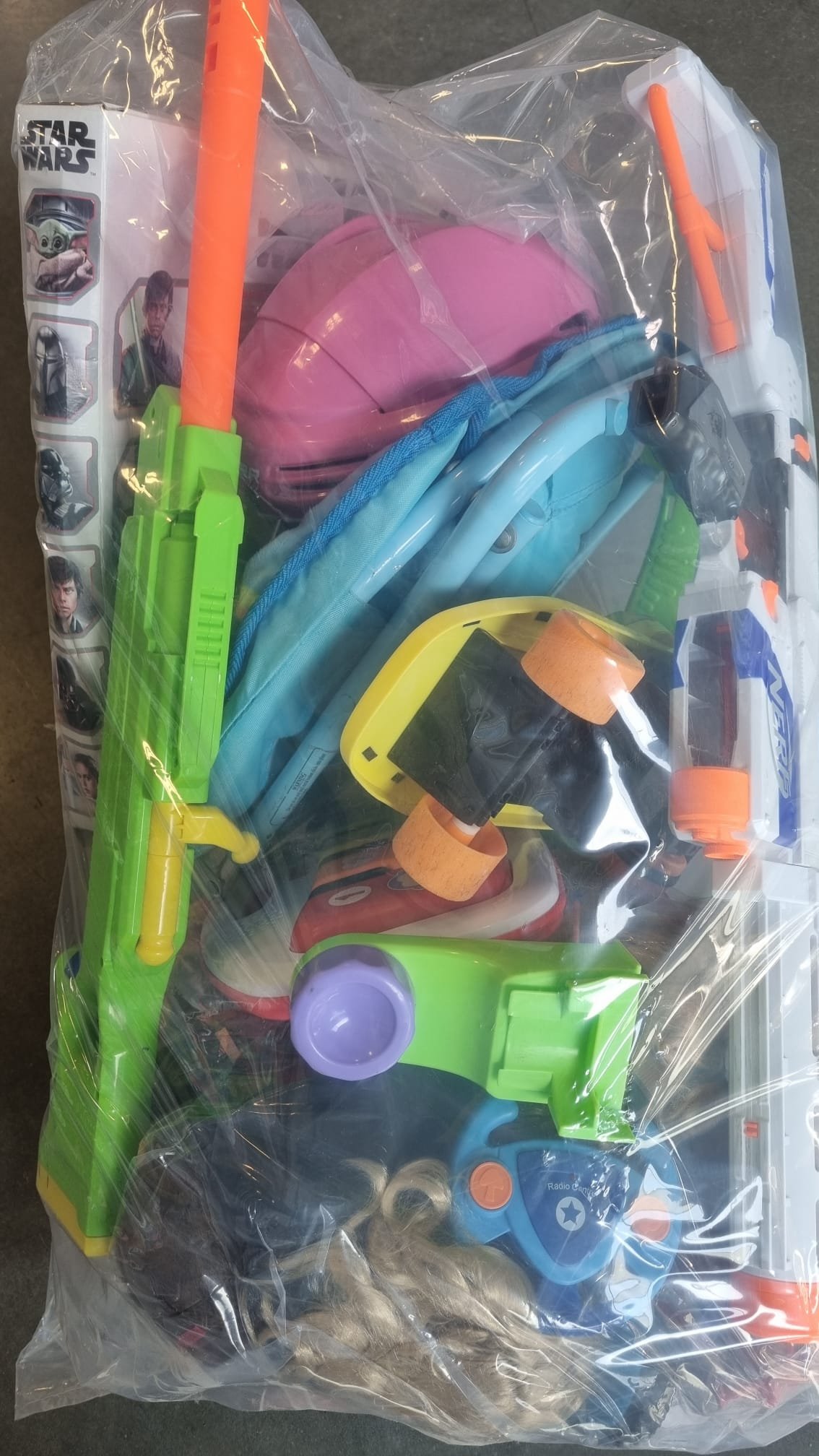 MIXED TOYS -184