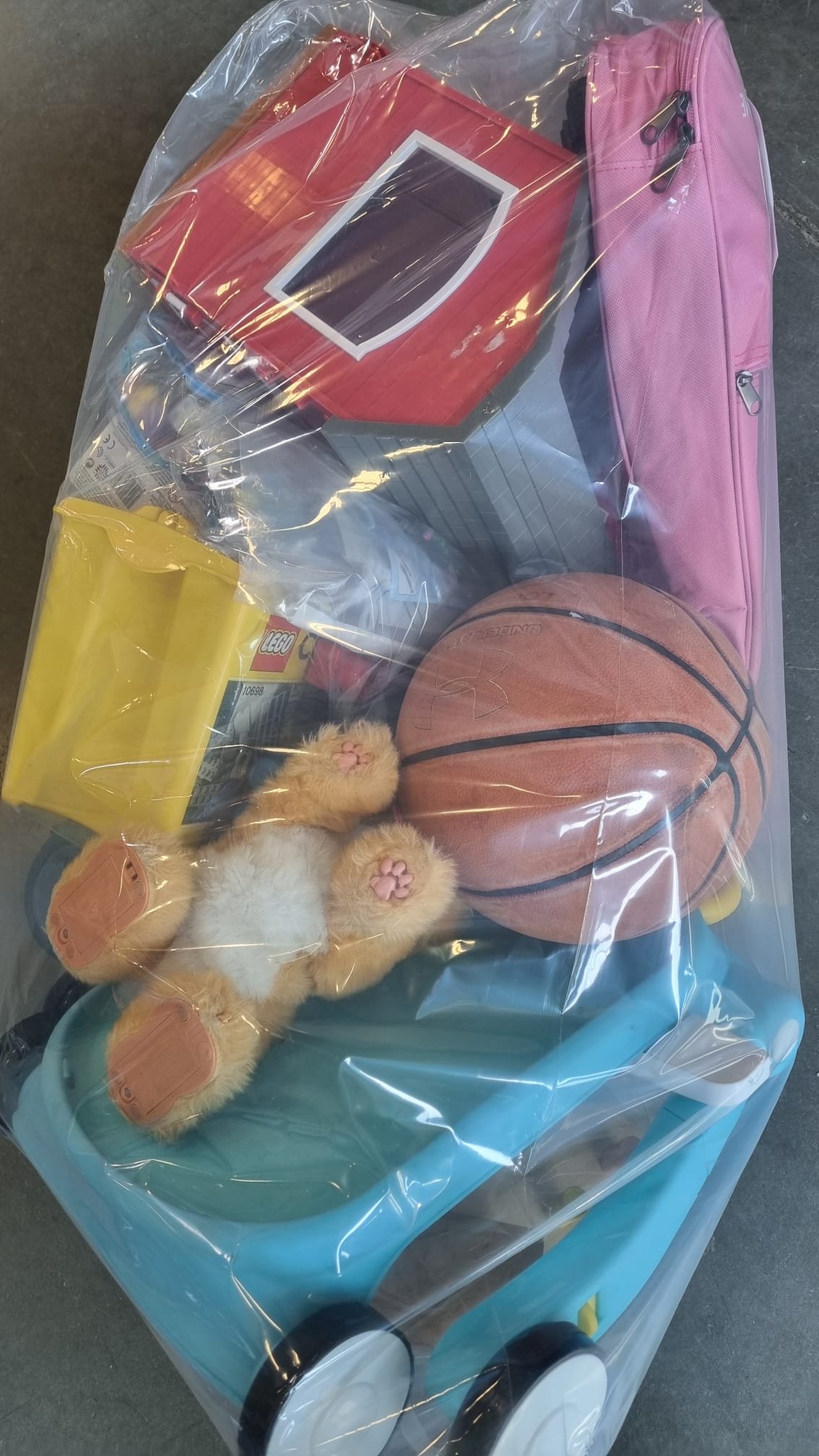 MIXED TOYS -185