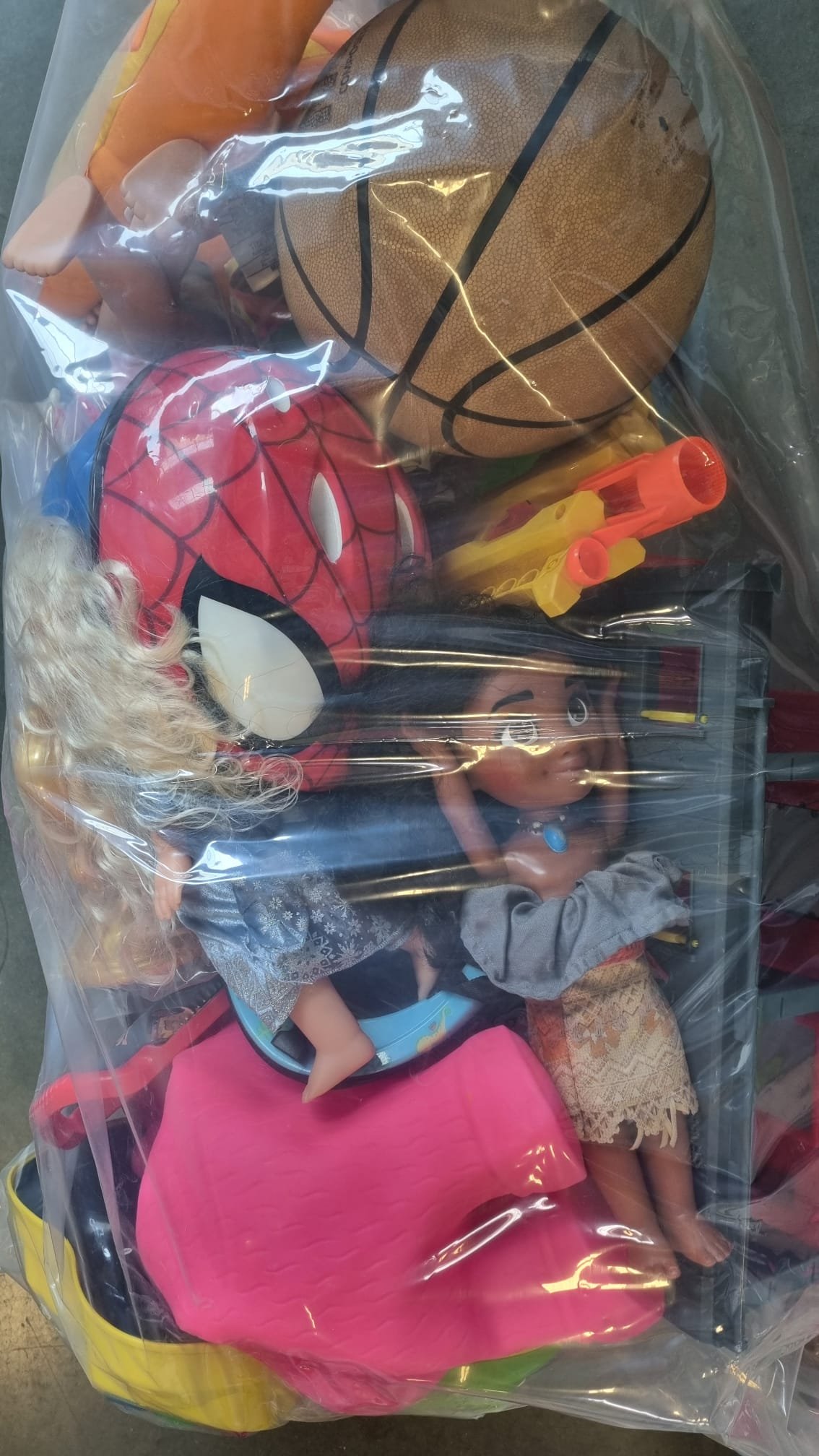 MIXED TOYS -192