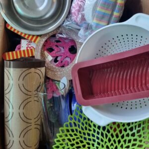 MISCELLANEOUS HOUSEHOLD ITEMS -226