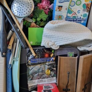 MISCELLANEOUS HOUSEHOLD ITEMS - 249