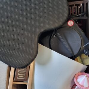 MISCELLANEOUS HOUSEHOLD ITEMS -308