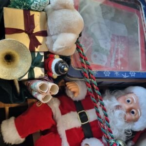 CHRISTMAS DECOR & DECORATIONS -59