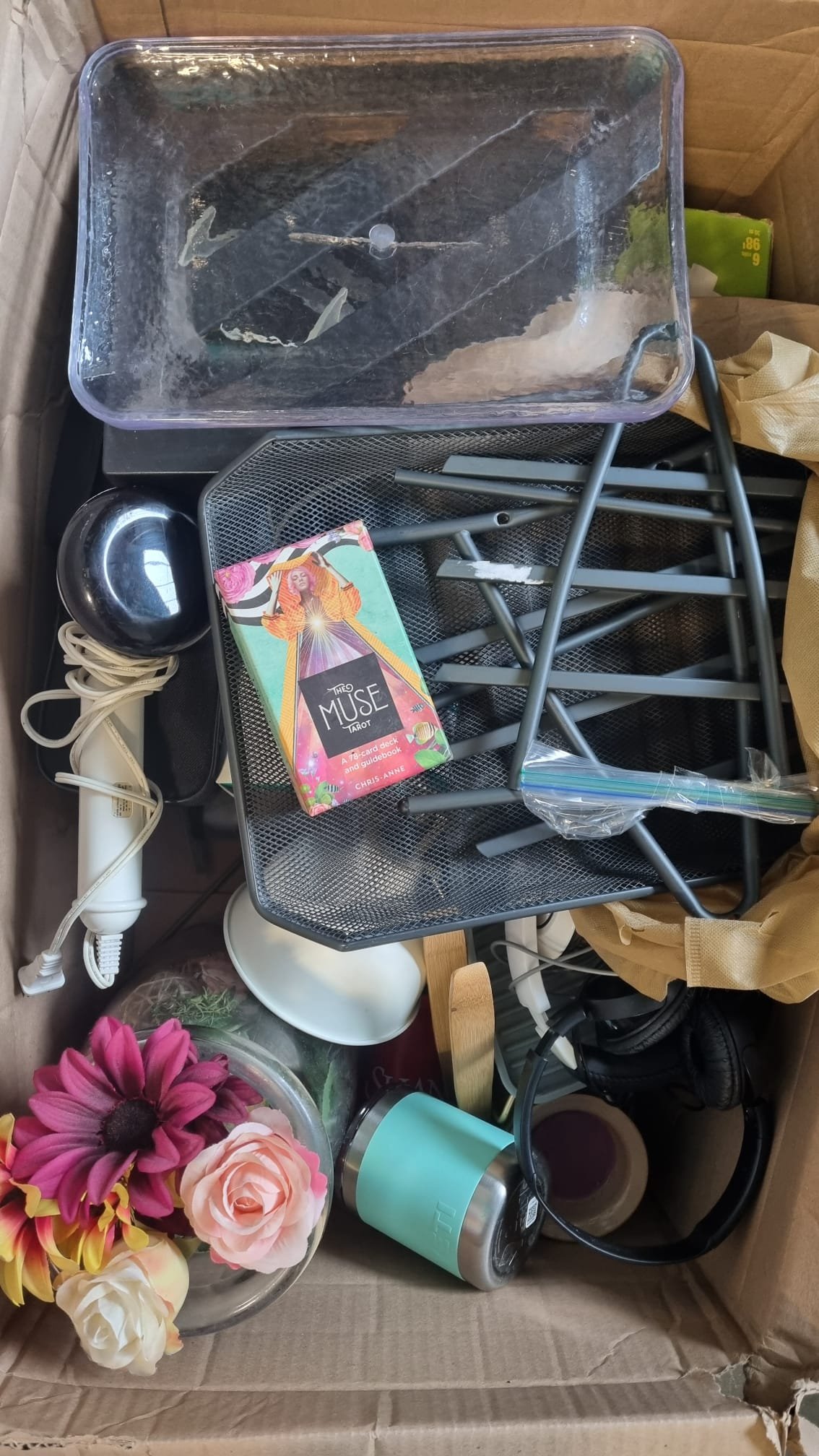 HOUSEHOLD ITEMS - 552