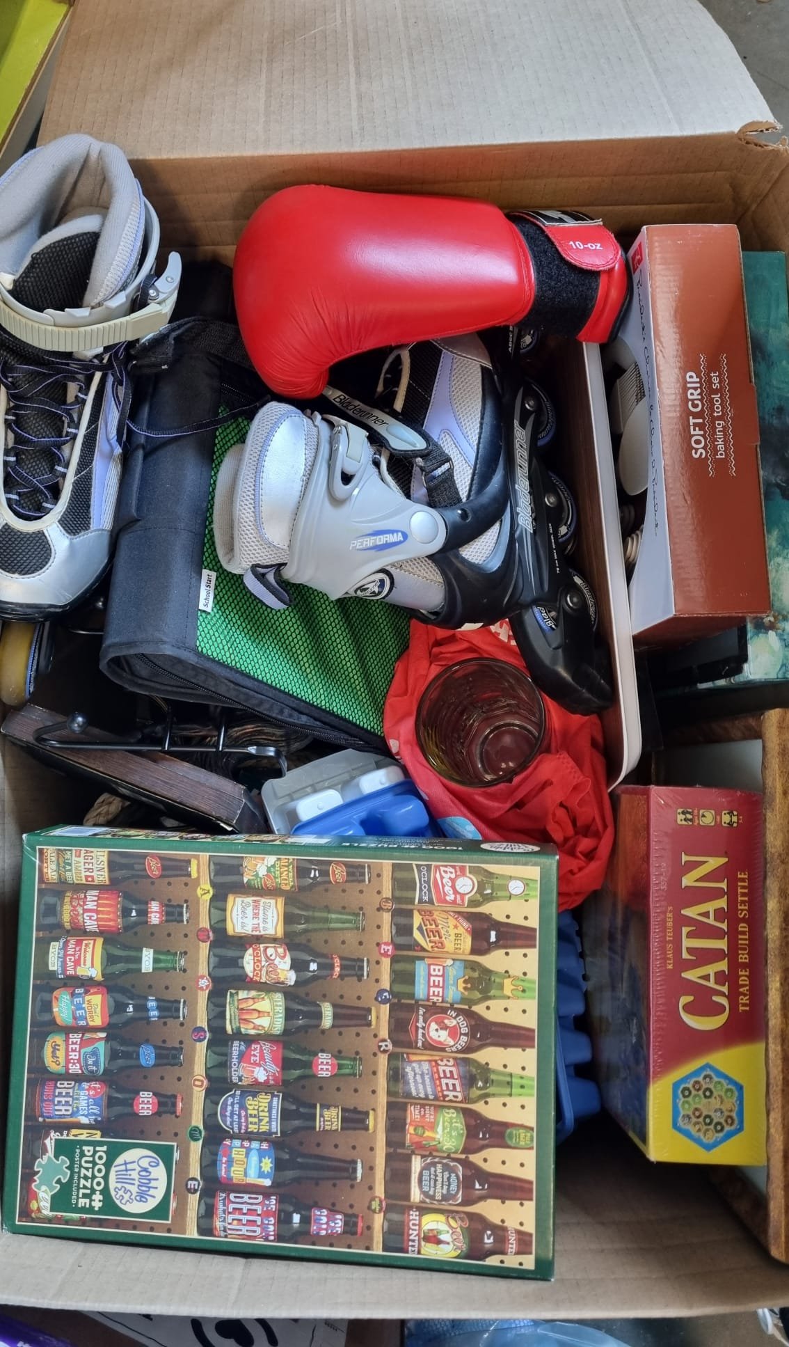 HOUSEHOLD ITEMS - 568