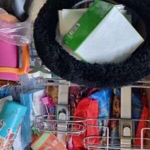 HOUSEHOLD ITEMS - 748