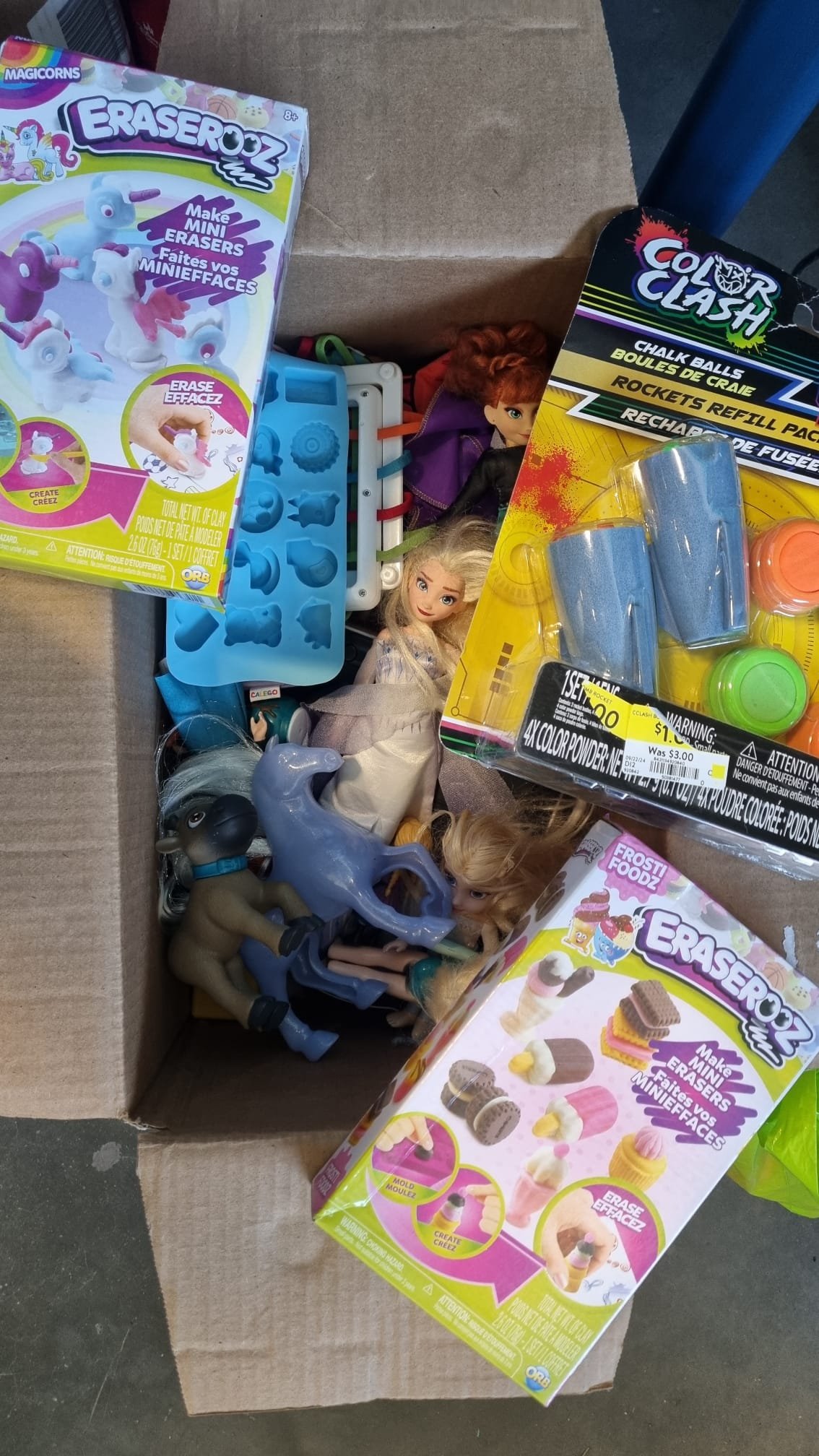 TOYS - SMALL - 674